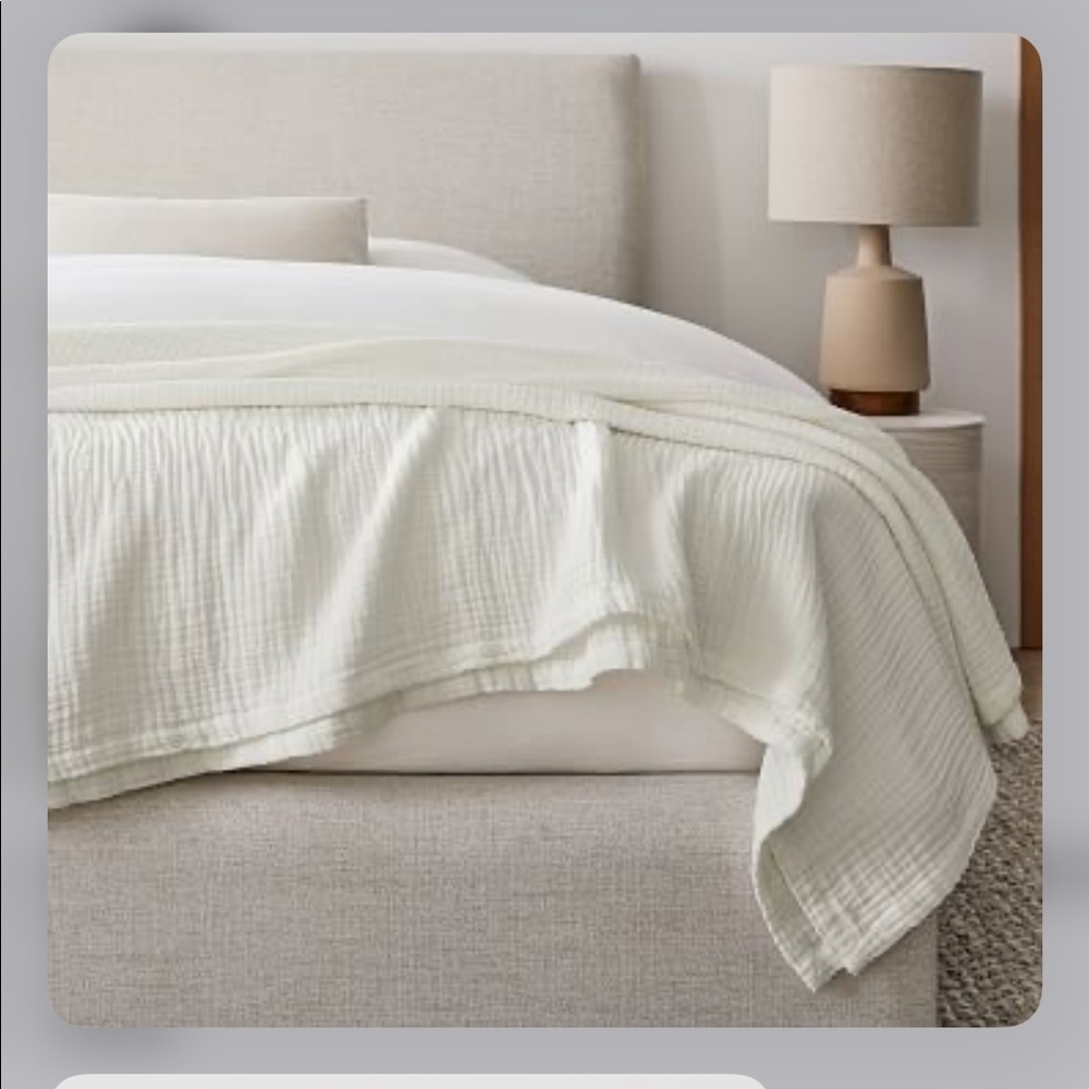 West Elm Dreamy Cotton Gauze Blanket- King